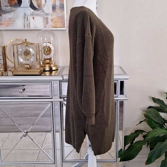NWT Olive Green Knit Sweater Dress Size Small S/M - Picture 2 of 6